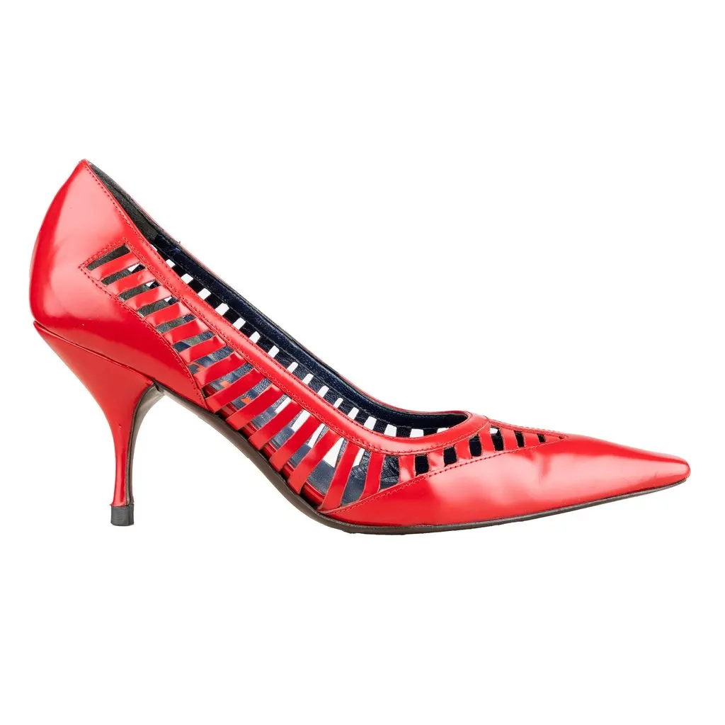 Miu Miu Cut-out Pointed Heels - '00s Red Leather Good - Front View