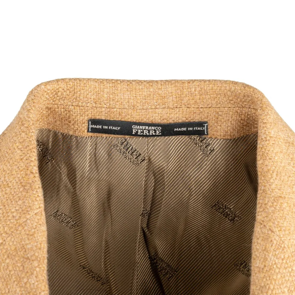 Gianfranco Ferré Camel Blazer - '00s Camel Good - Model View