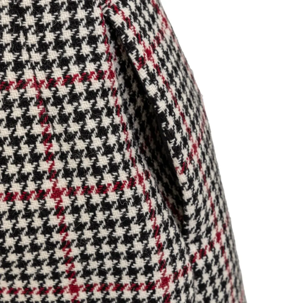 Valentino Red Valentino Houndstooth Pattern Shorts - '10s Red Wool Good - Model View