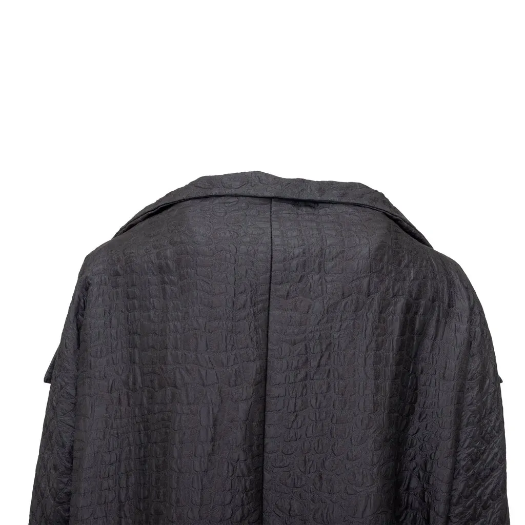 Unsigned Textured Jacket - '10s Red Silk Good - Model View