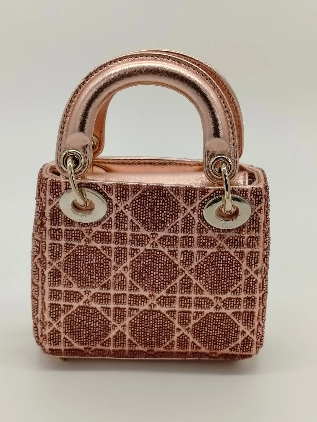 Dior Micro Bag - '20s Red Good - Model View