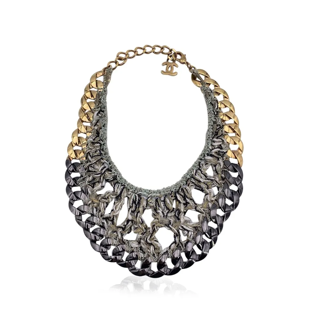 Chanel Necklace Grey Lace Good - Front View