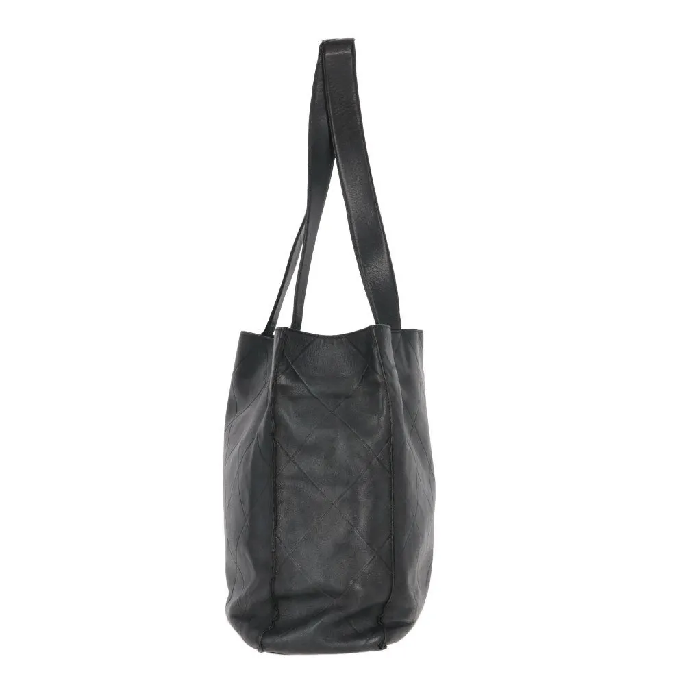 Chanel Black Leather Tote Bag - 2000s Black Leather Good - Inside View
