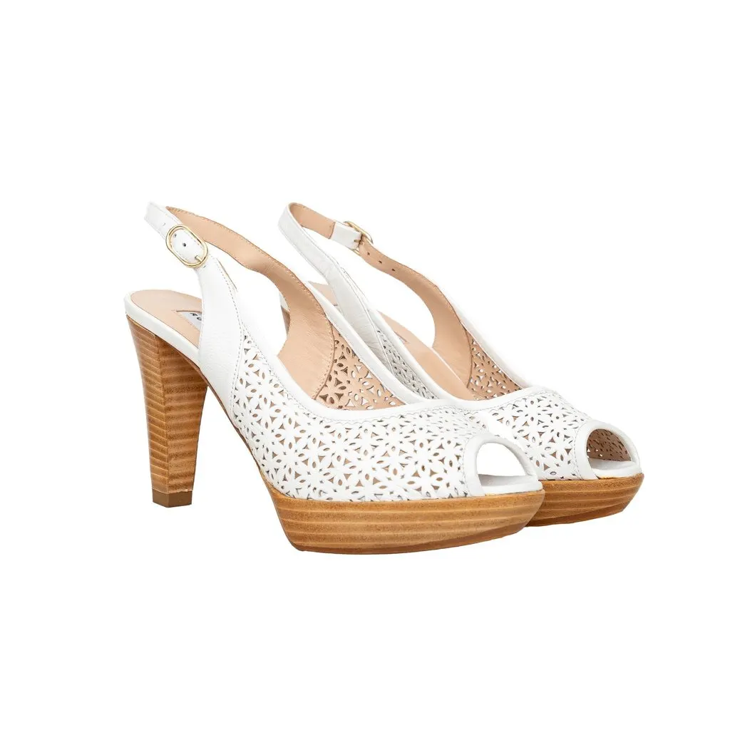 Unsigned Fratelli Rossetti Perforated Leather Heel Sandals - '10s Brown Leather Good - Back View