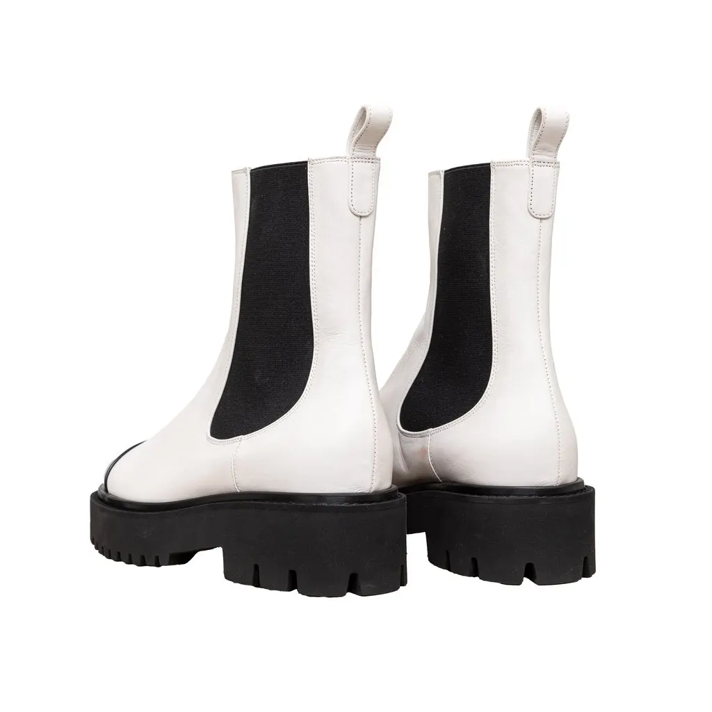 Chanel Patent Leather Ankle Boots - '10s Black Leather Good - Back View