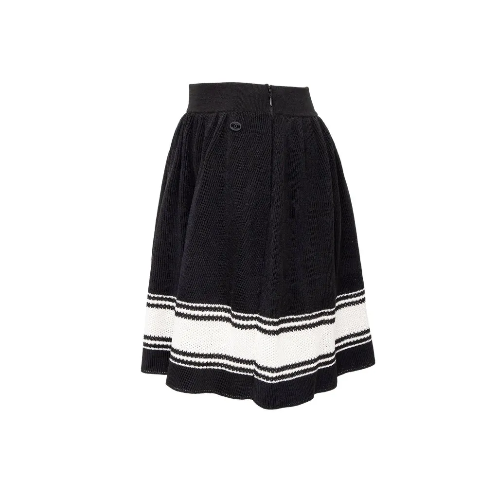Chanel Knit Skirt - '10s White Silk Good - Back View