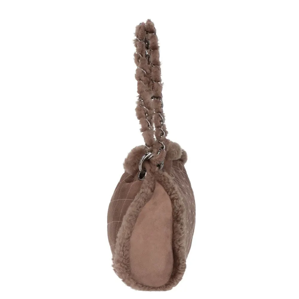 Chanel Beige Sheepskin Logoed Bag - 2000s Beige Leather Good - Model View