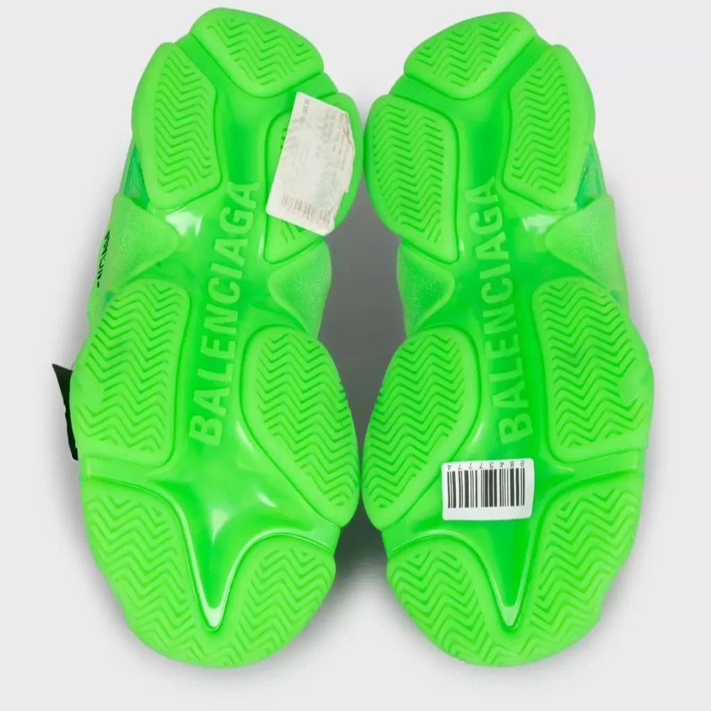 Balenciaga Balenciaga Green Triple S Combination Sneakers, Size 38 Green Polyester Never worn - Model View