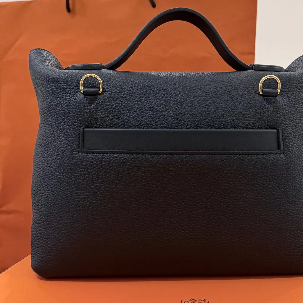 Hermès 24/24 Black Leather Never worn, with tag - Inside View