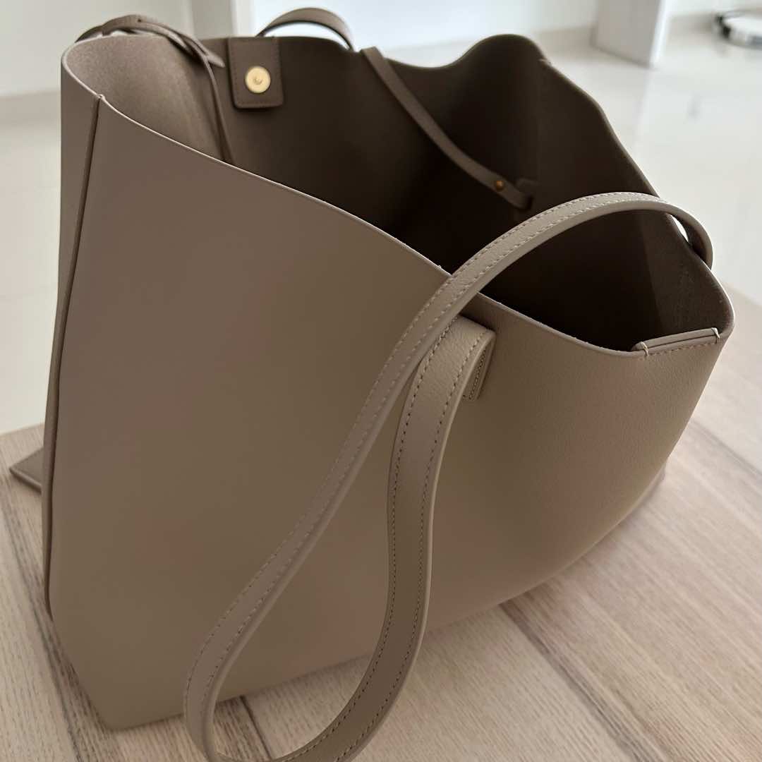Saint Laurent Tote - 2