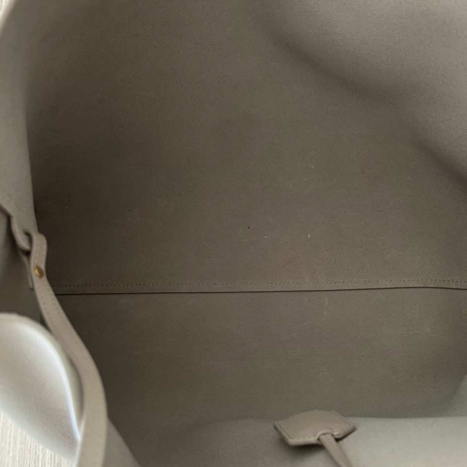 Saint Laurent Tote - 3