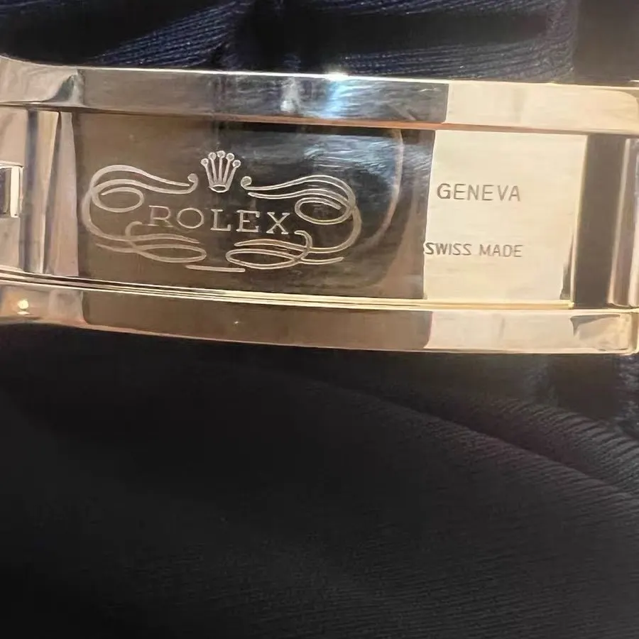 Rolex Day-Date Purple Gold Never worn - Inside View