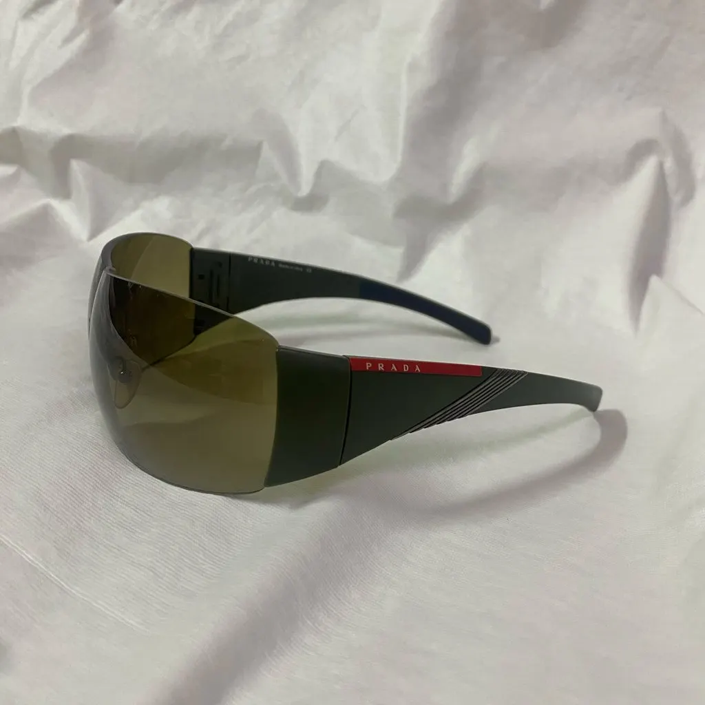Prada Prada Sport (Linea Rossa) Shield Sunglasses – Vintage MultiColor Very good - Model View