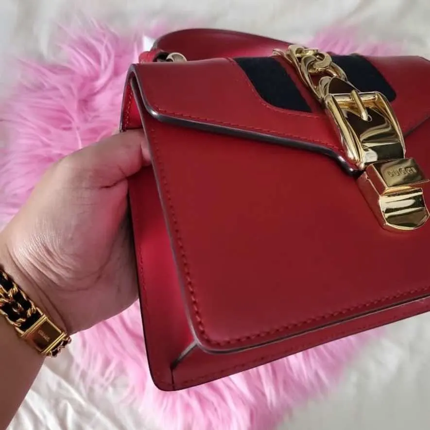 Gucci Mini Sylvie Top Handle Red Leather Gold Good - Model View