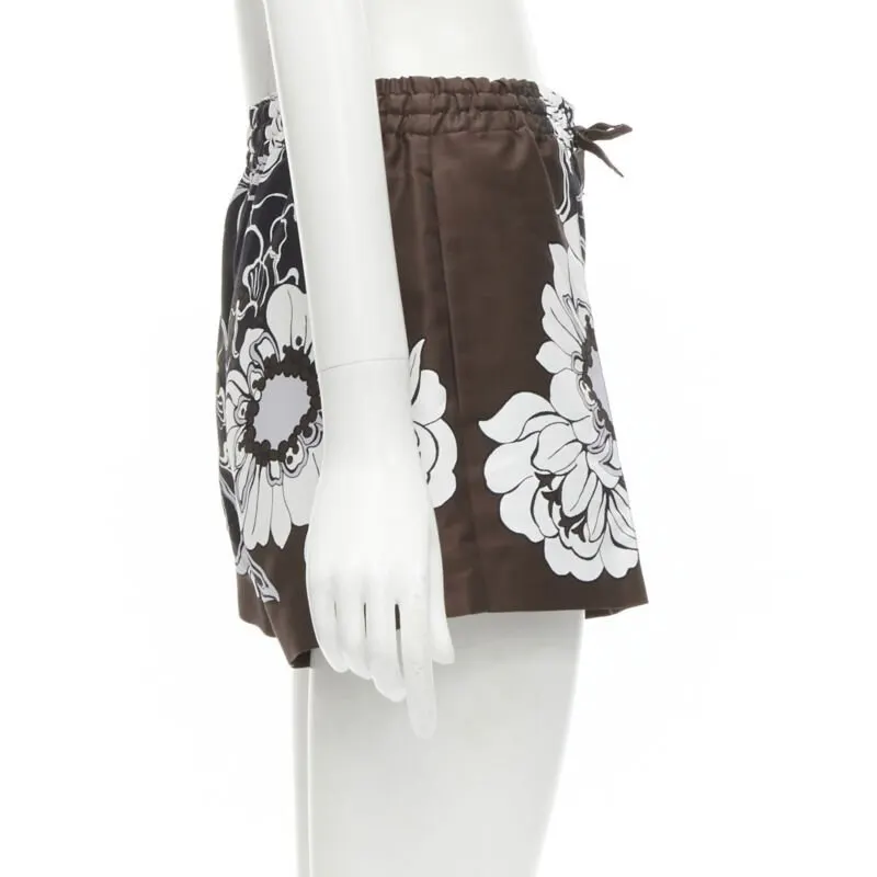 Valentino Floral Drawstring Brown Silk Never worn - Model View
