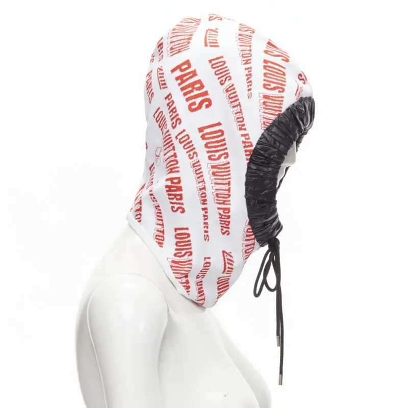 Louis Vuitton Logo Hood Hat White Viscose Never worn - Model View