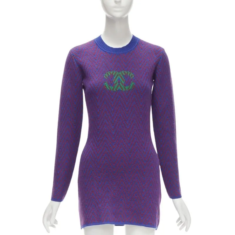 Chanel Chevron Crystal Dress Blue Cashmere Never worn - Front View