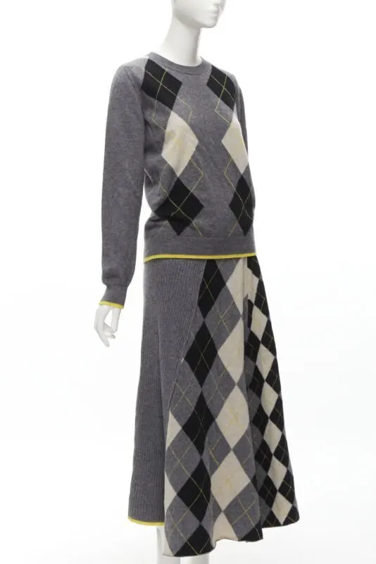 Pringle of Scotland Grey Argyle Skirt Set MultiColor Wool Never worn - Inside View