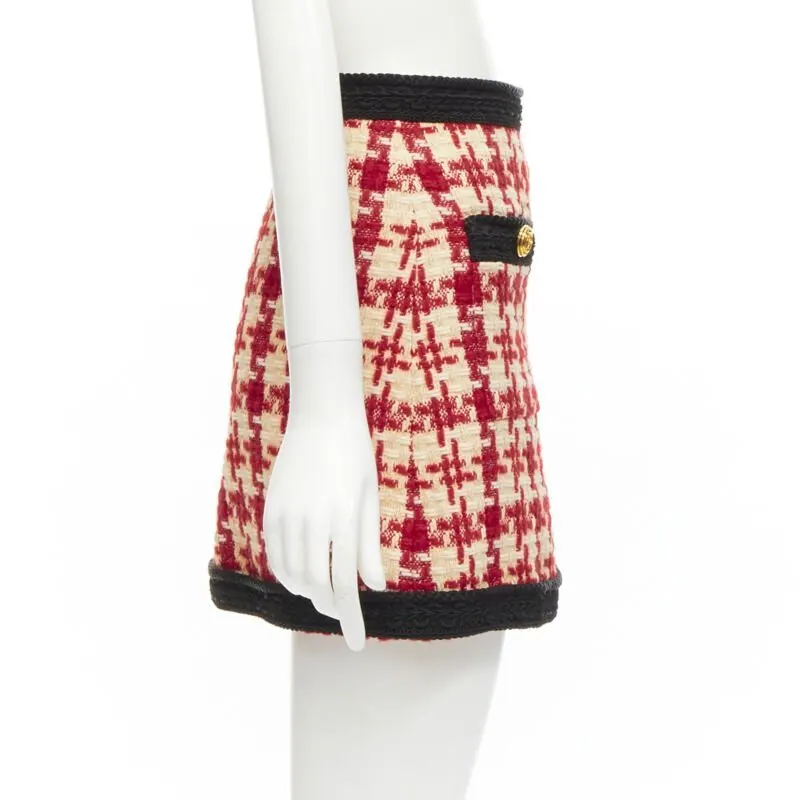 Gucci Tweed Mini Skirt Red Polyester Never worn - Model View