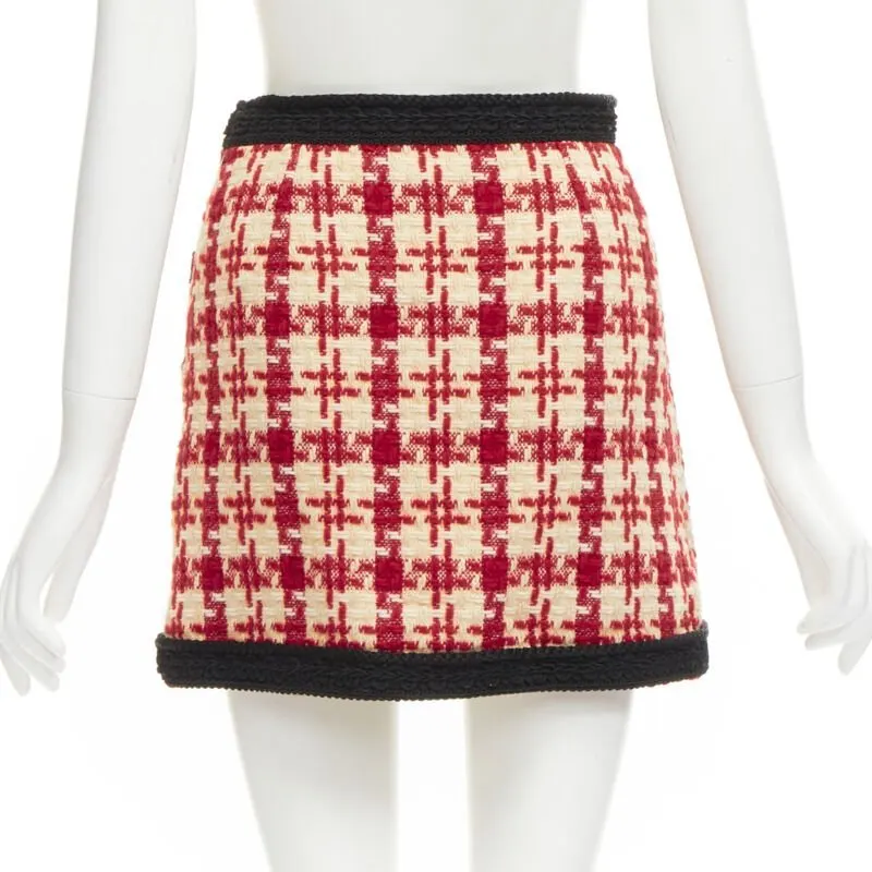 Gucci Tweed Mini Skirt Red Polyester Never worn - Box View