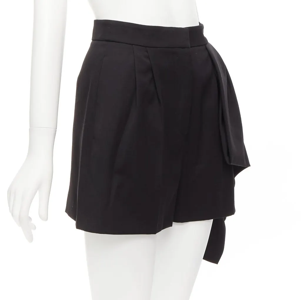Alexander McQueen Cascade Wide Shorts Black Wool Never worn - Inside View