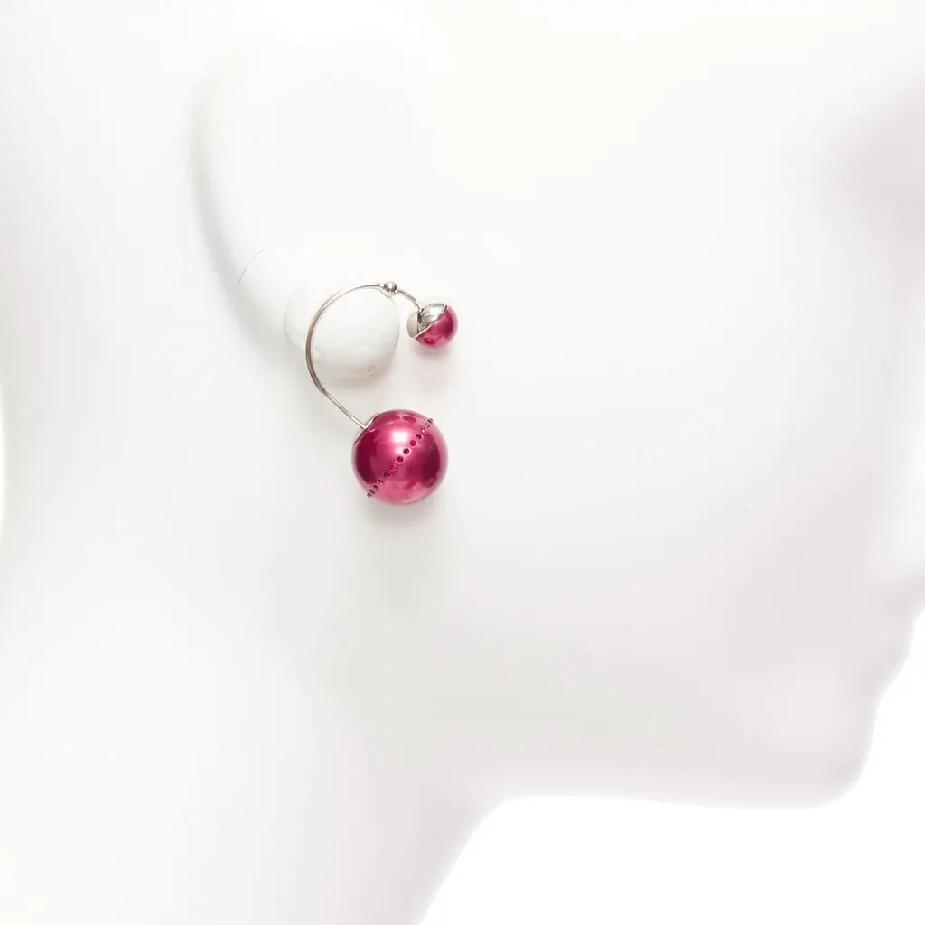 Dior Red Pearl Earrings Red Pearl Fair - Model View