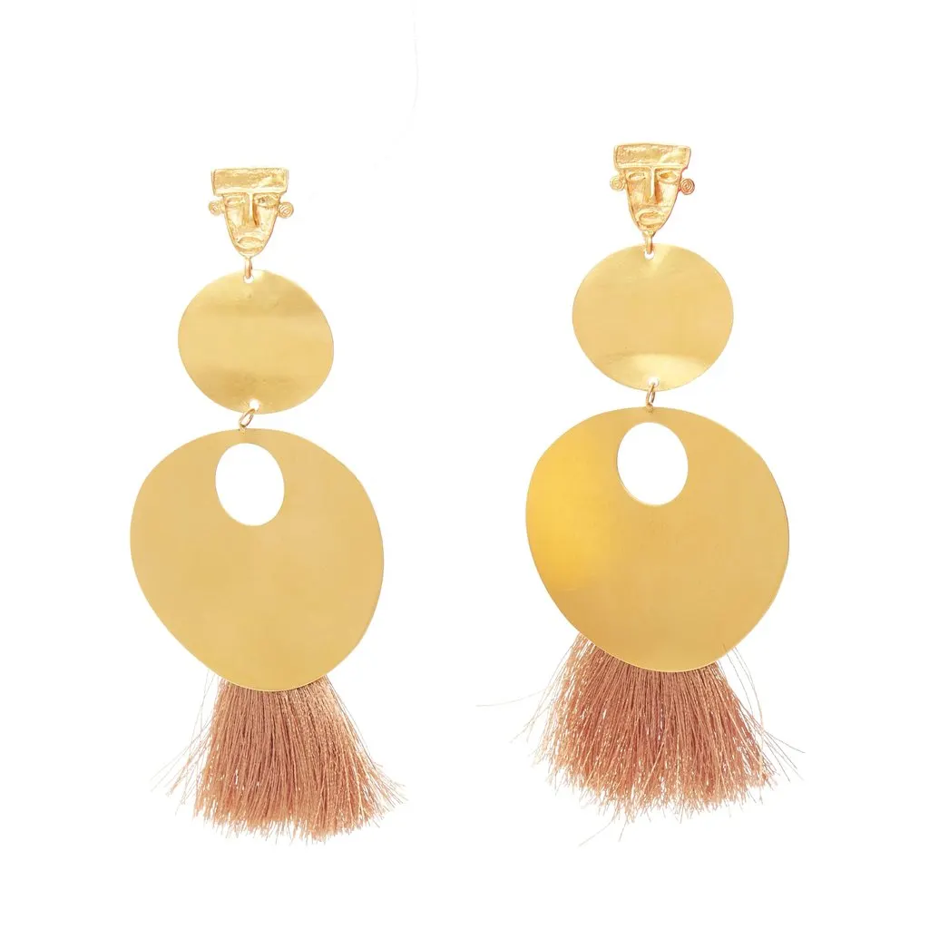 Unsigned Tribal Beige Earrings Gold Metal Fair - Front View