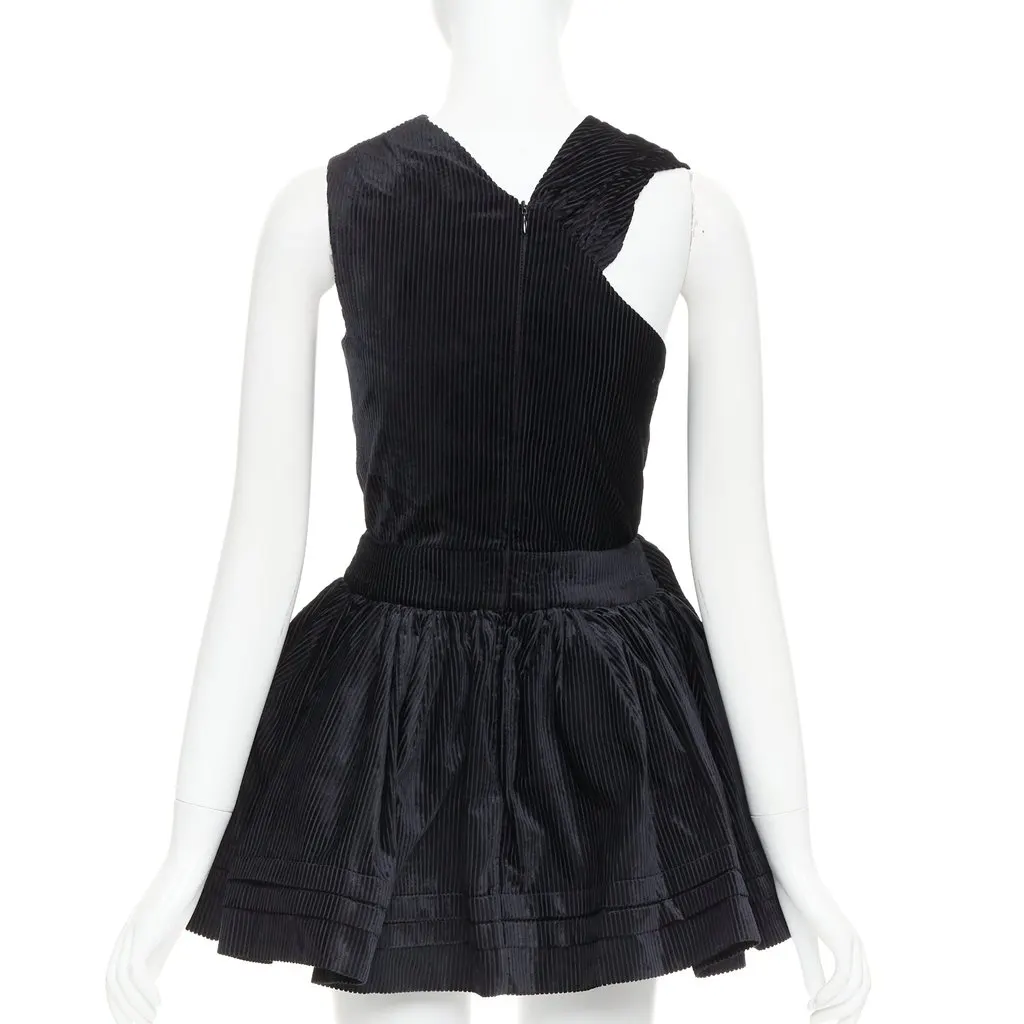 Shushu Tong Tuck Edge Sloping Black Polyester Very good - Box View