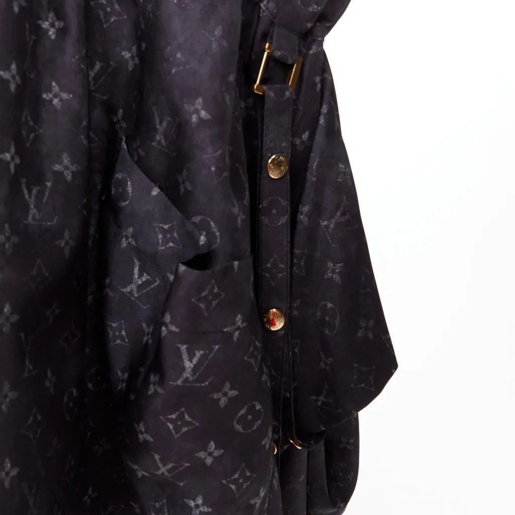 Louis Vuitton 1AAY5G Monogram Cloud Pocket Grey Silk Very good - Back View