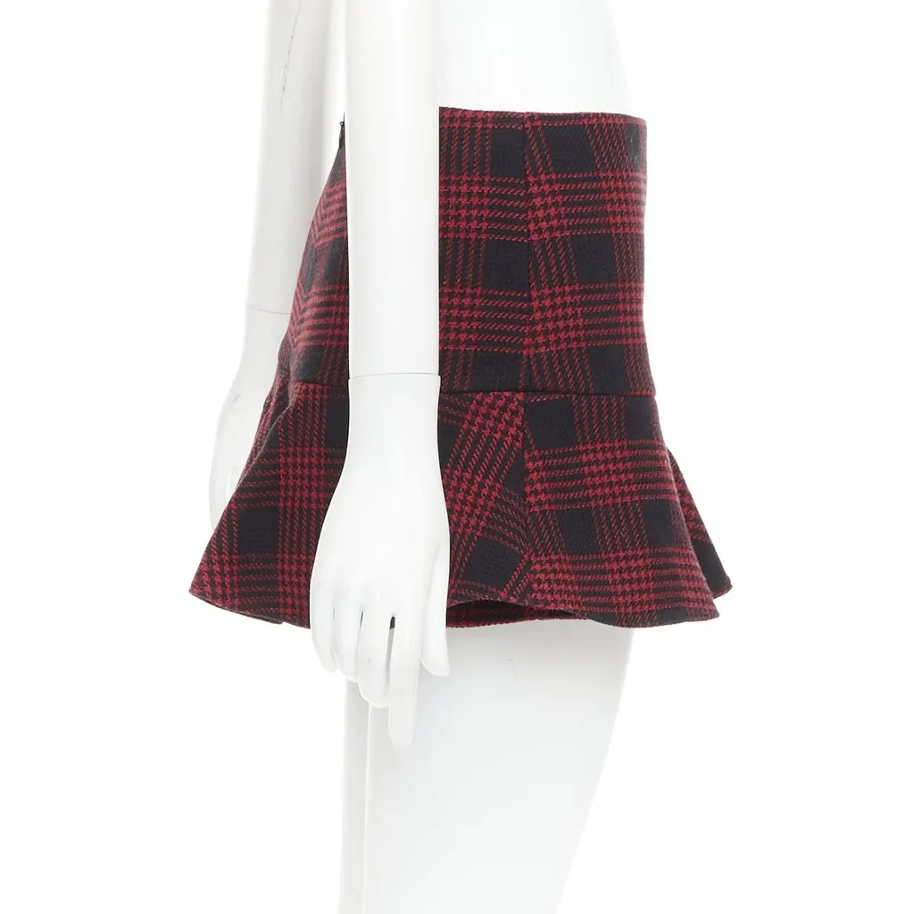Red Valentino Black Cotton Skirt Black Cotton Very good - Model View