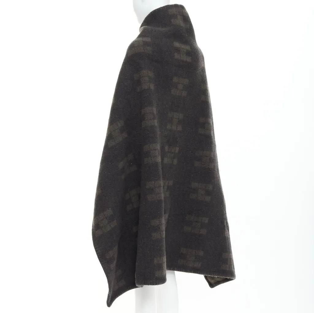 Hermès Khaki Scarf Khaki Fair - Box View
