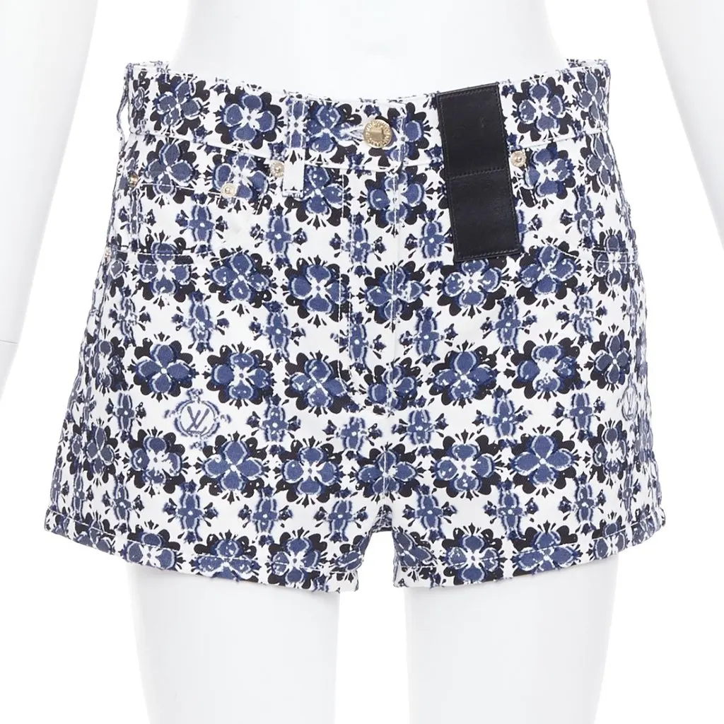 Louis Vuitton Blue Cotton Shorts Blue Cotton Very good - Front View