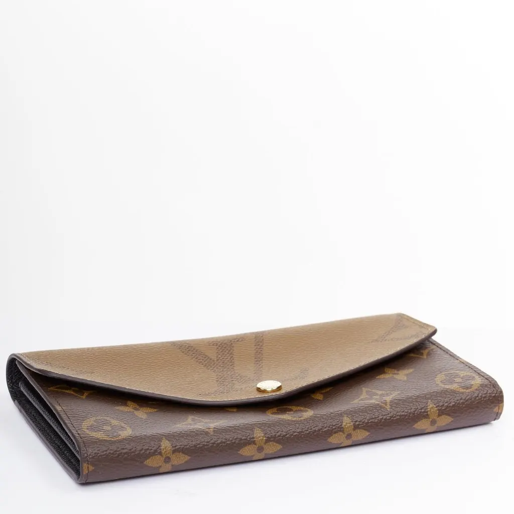Louis Vuitton Sarah portefeuille Brown Canvas Very good - Model View