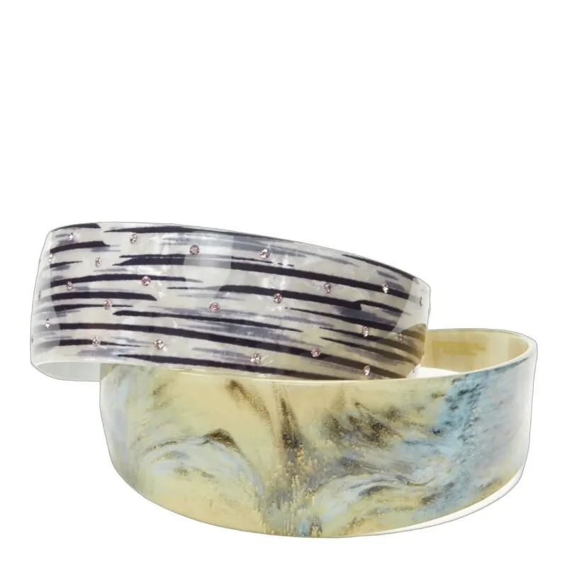 Unsigned Marble Acrylic Band MultiColor Plastic Never worn - Front View