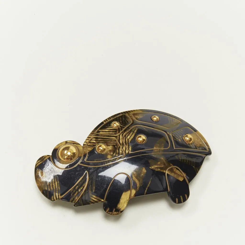Unsigned Turtle Hair Clip Brown Plastic Good - Back View