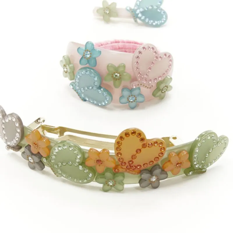 Unsigned Floral Hair Clips Red Plastic Very good - Model View