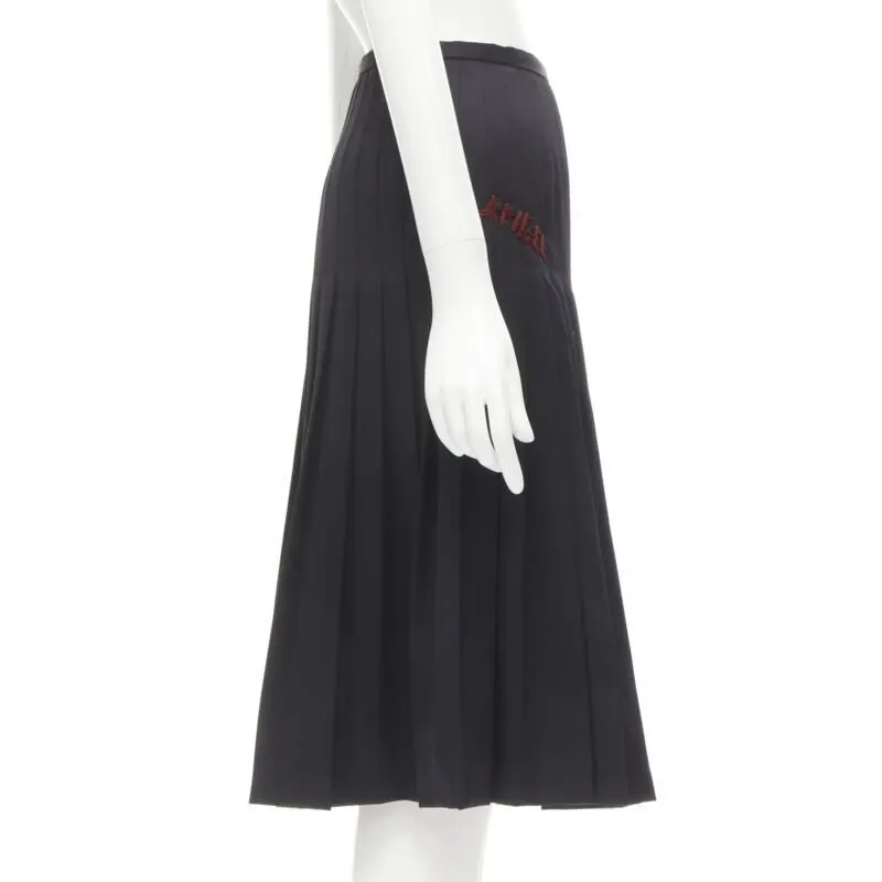 Dsquared2 Angel Pleated Skirt Black Wool Never worn - Model View