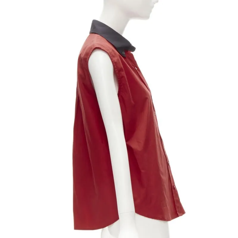 Prada Contrast Collar Vest Red Cotton Very good - Model View