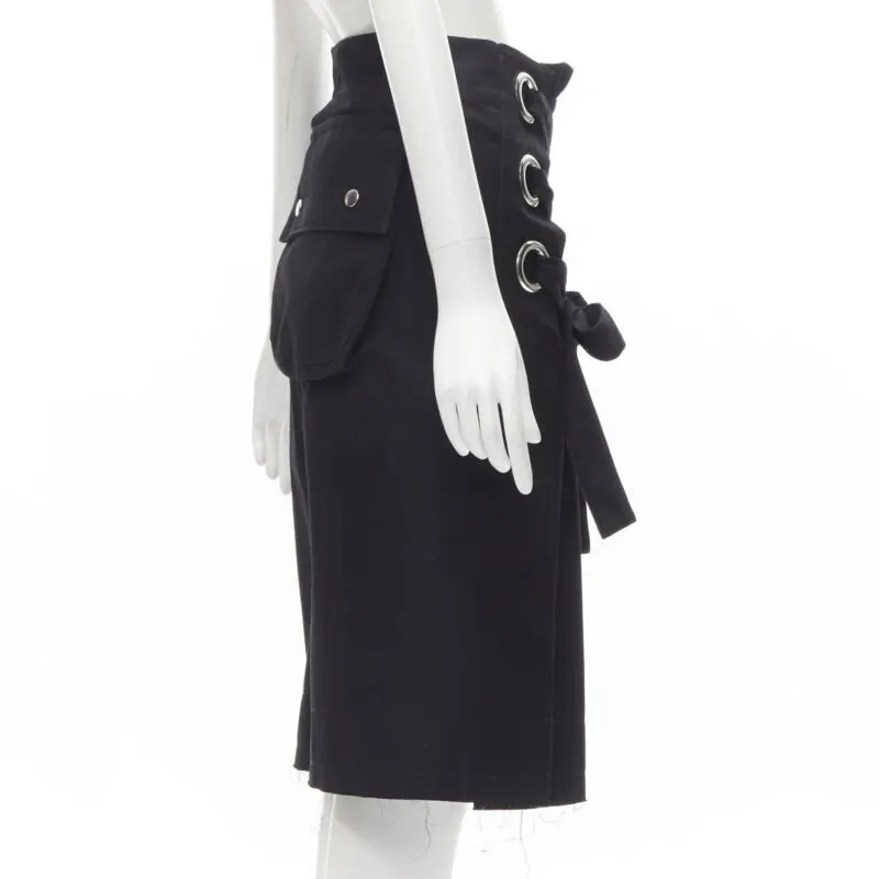 Sacai Grommet A-line Skirt Navy Cotton Very good - Model View