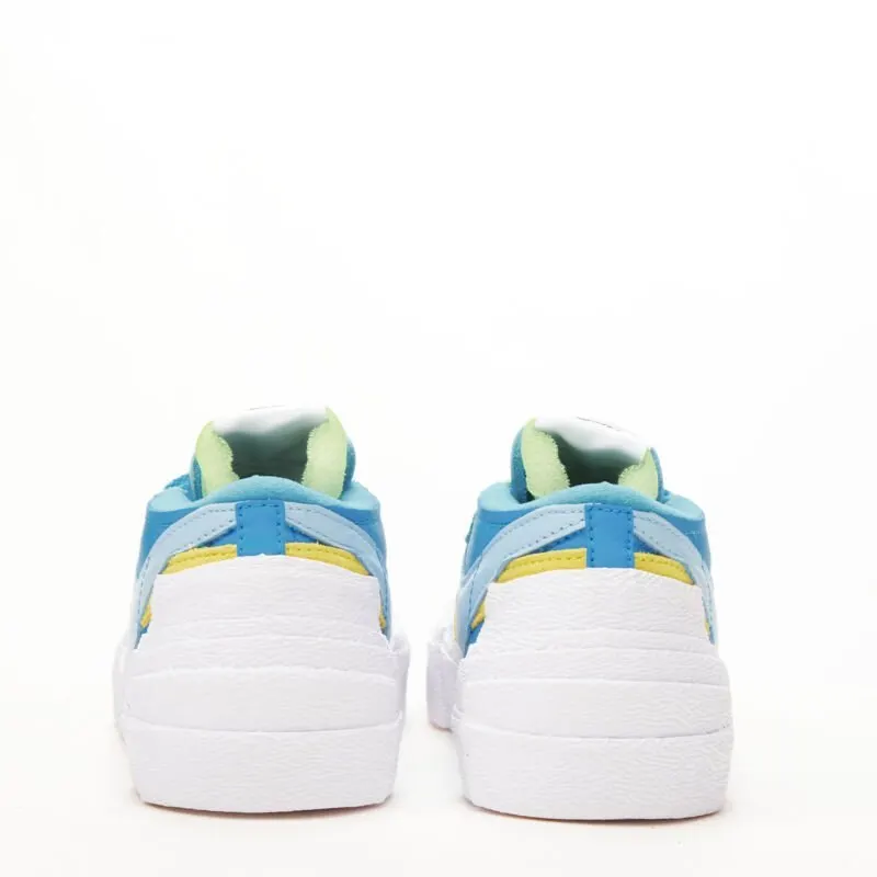 Nike KAWS Blazer Sneakers Blue Never worn - Box View