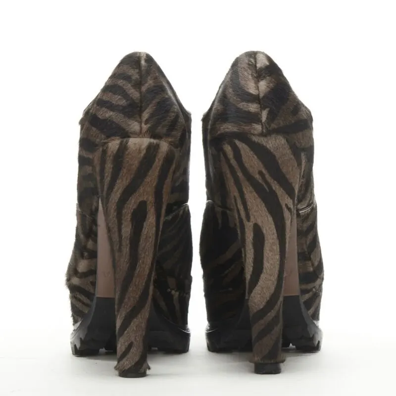 Alaïa Zebra Stripe Sole Bootie Brown Leather Never worn - Box View