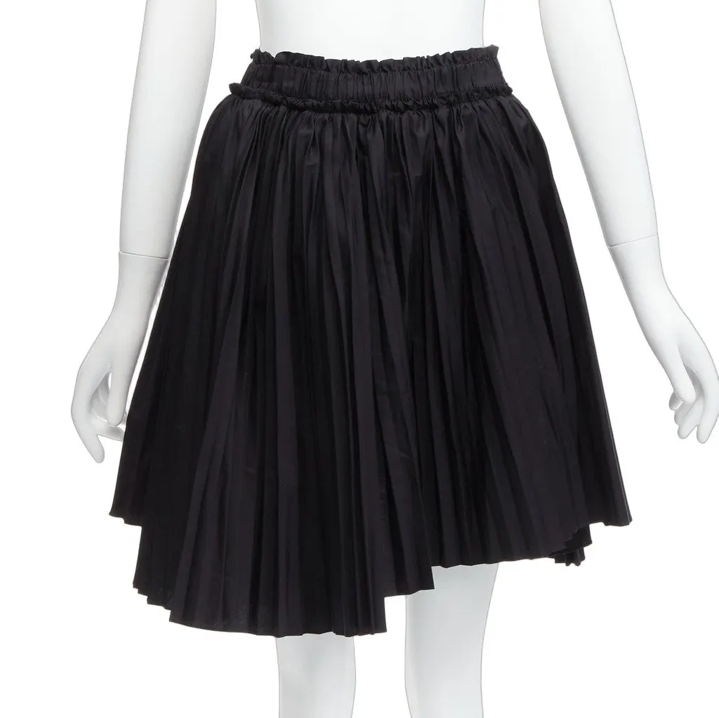 Tod's Pleated Flared Skirt Black Cotton Never worn - Front View