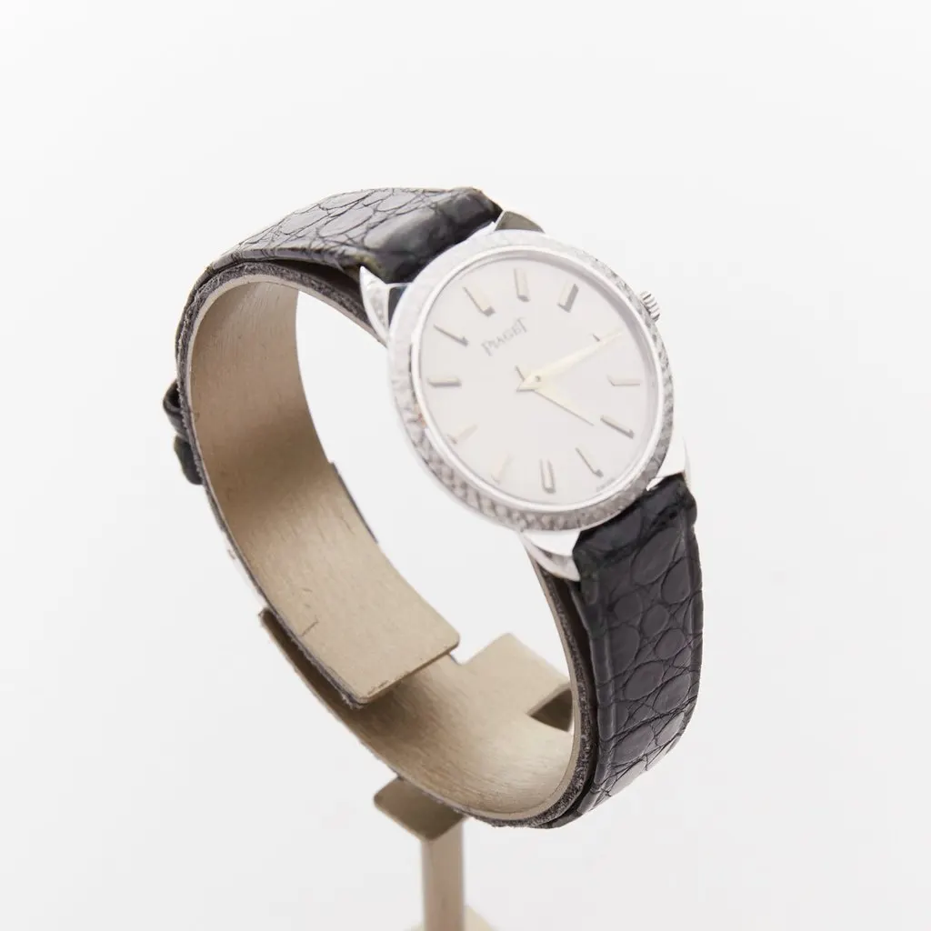 Piaget Possession Sunburst Black Metal Fair - Back View