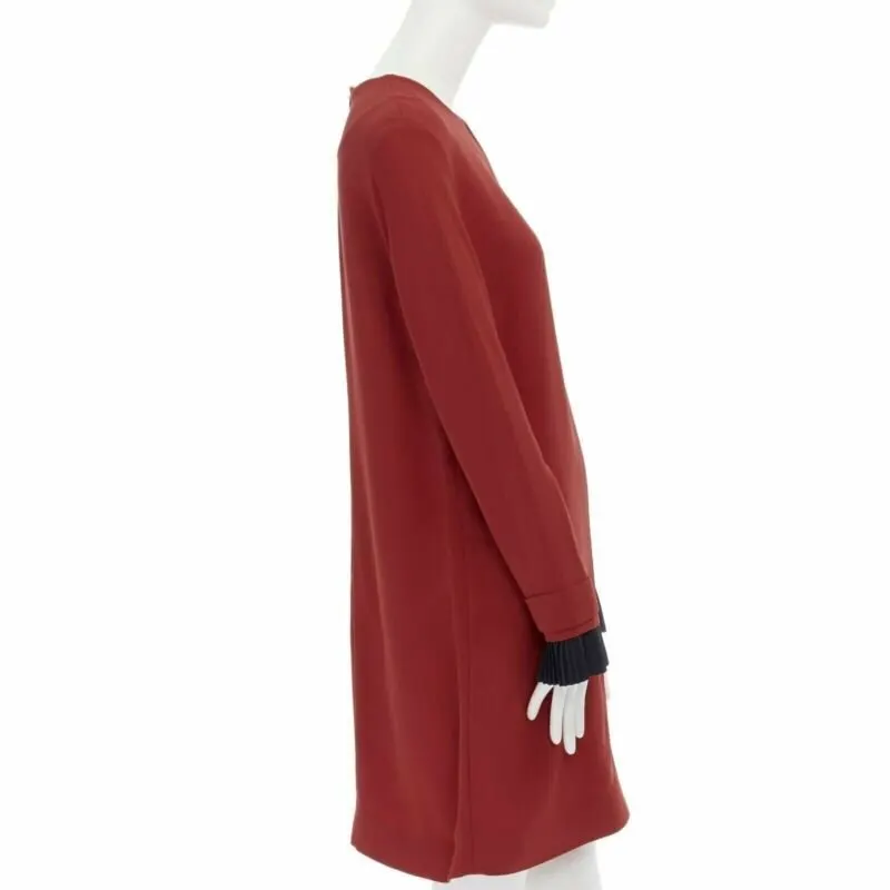 Victoria Beckham Pleated Cuff Dress Red Polyester Very good - Model View