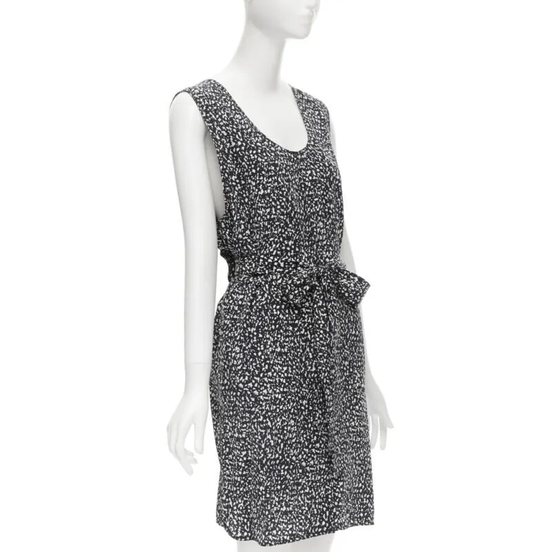 Marni Abstract Sheath Dress Black Silk Never worn - Model View