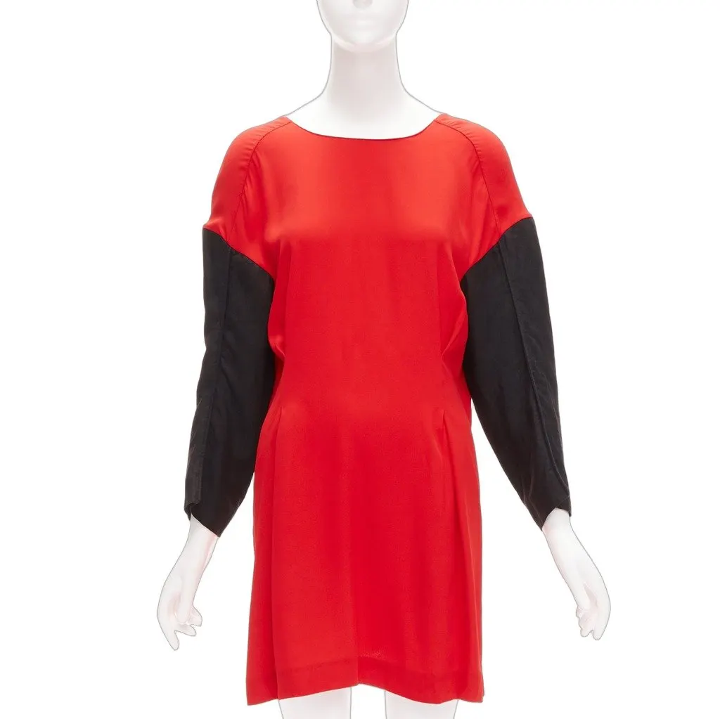 Marni Contrast Cutout Dress Red Viscose Never worn - Front View