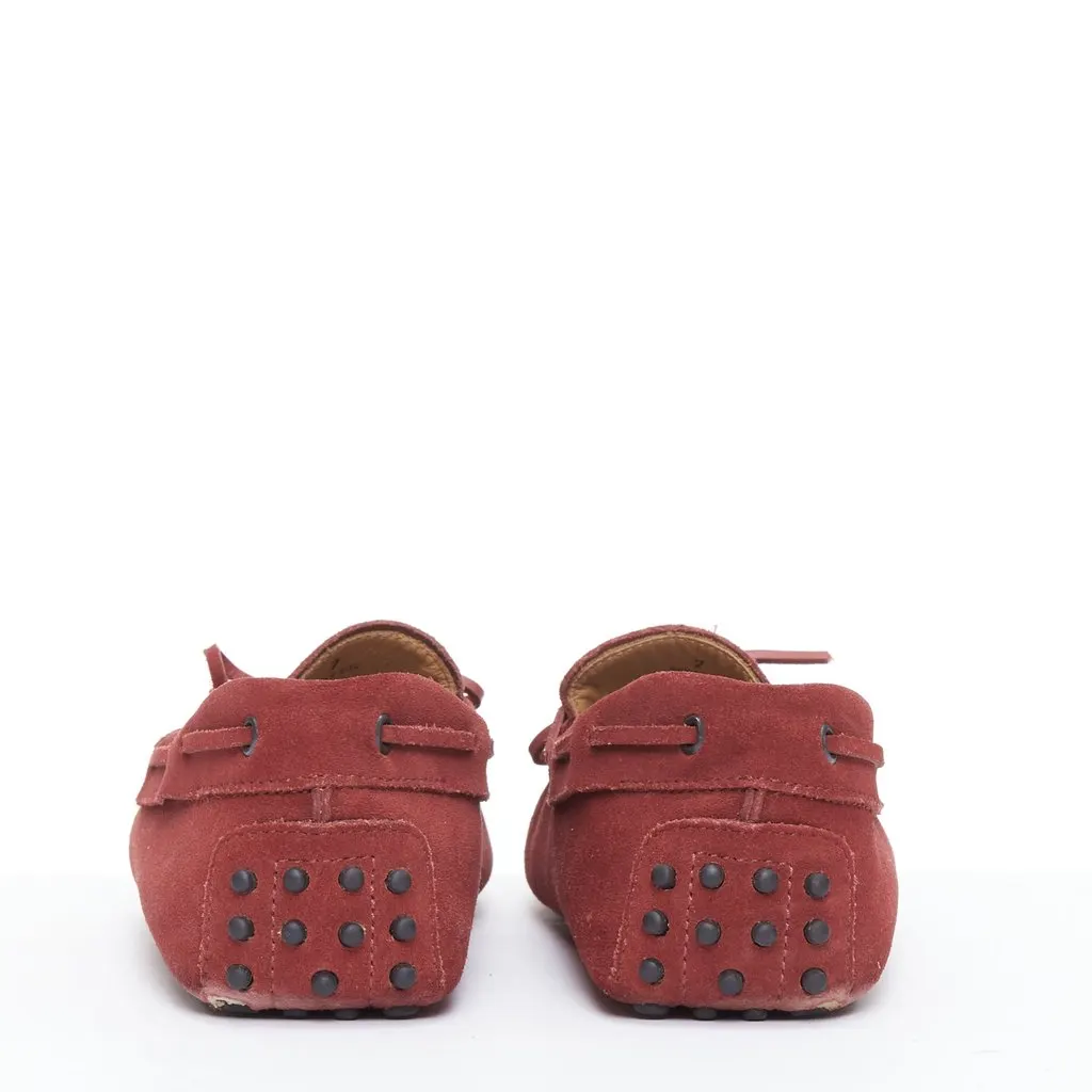 Tod's Gommino Red Suede Good - Box View