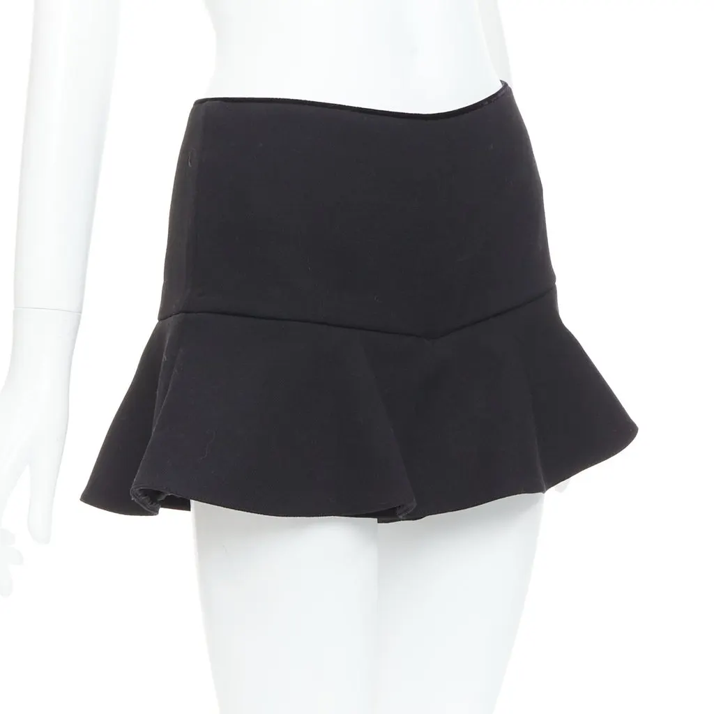 Red Valentino Ruffle Skort Shorts Black Polyester Very good - Back View