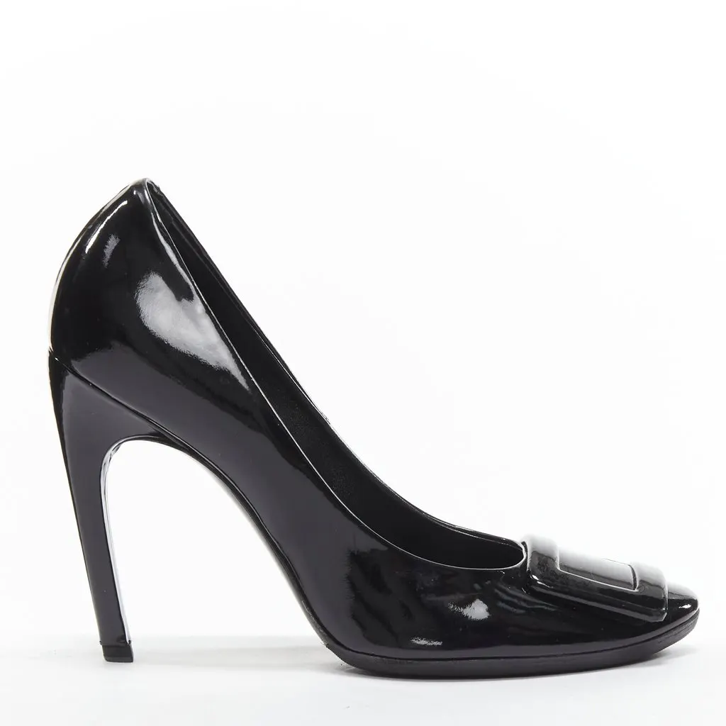 Roger Vivier Buckle Curved Pumps Black Good - Inside View