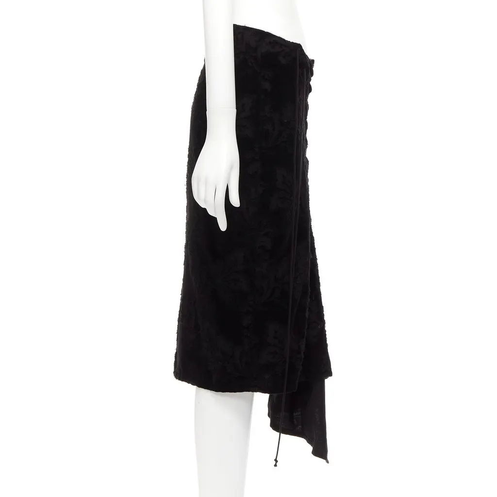 Yohji Yamamoto Velvet Lace Skirt Black Cotton Very good - Model View
